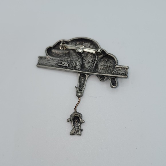 Jonette Jewelry Co. Pewter Kitty Cat & Mouse Brooch Pin - Picture 4 of 4